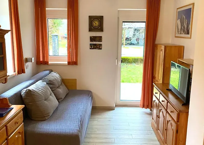 Apartma Emi Апартаменты *